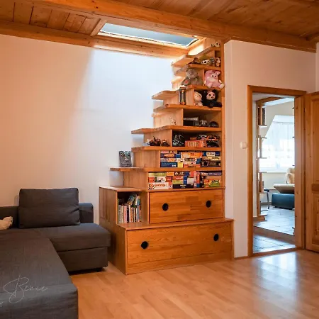 Moai Home Apartman Sarvar Exterior photo